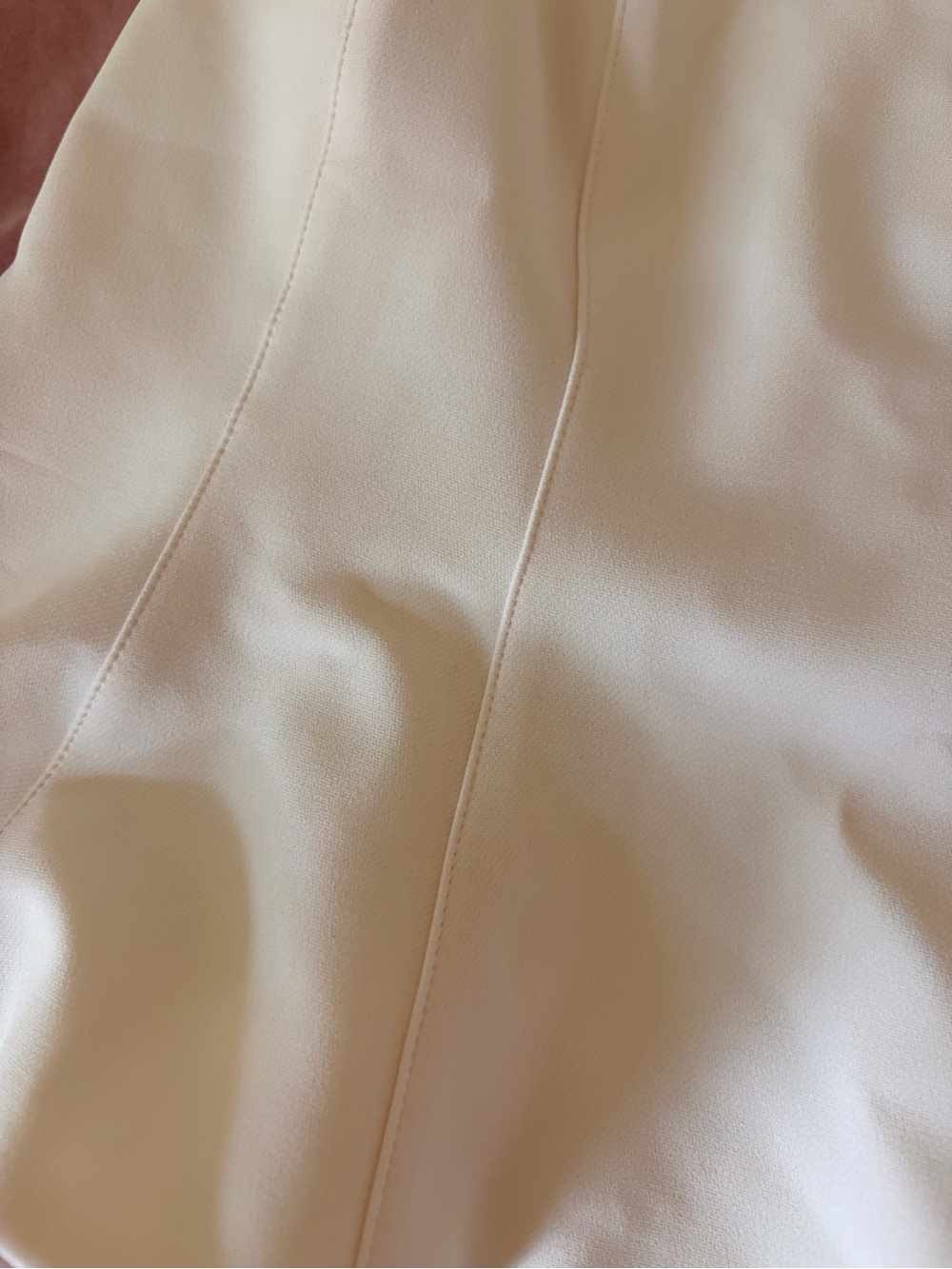 Square Neck Seamed Peplum Tailored Tank - Picture 4 of 8